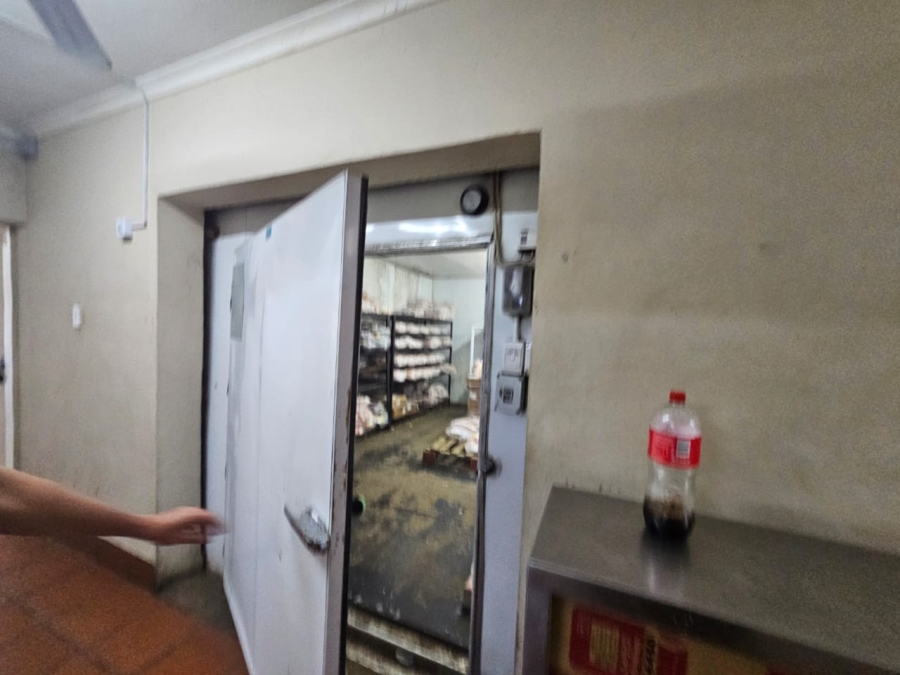 Commercial Property for Sale in Oos Einde North West